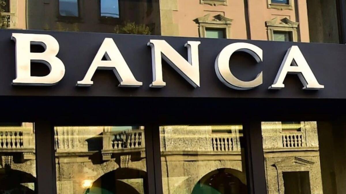 BANCHE, DA LUNEDÌ RIAPRONO LE FILIALI ANCHE SENZA APPUNTAMENTO: GLI INGRESSI SARANNO CONTINGENTATI - 