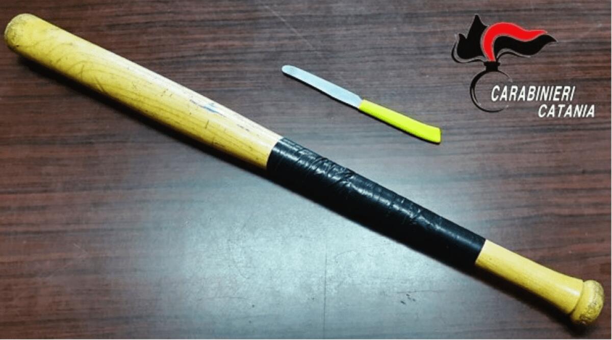 TREMESTIERI ETNEO: BASTONA LA MOGLIE INCINTA,ALLONTANATO DA CASA 31ENNE - 