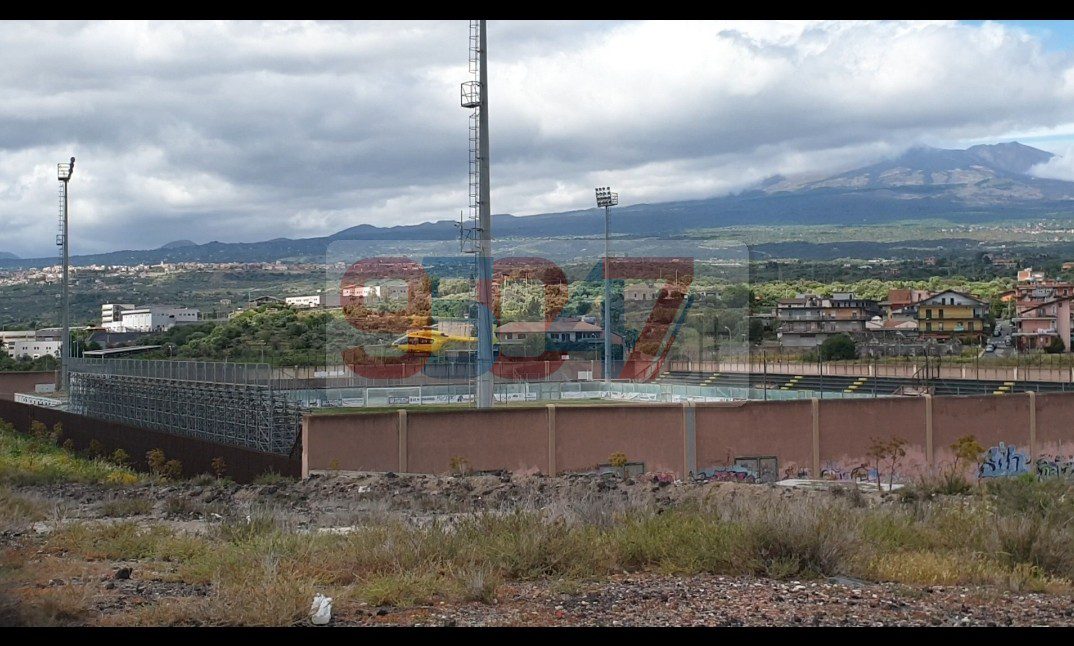 Paternò: crolla un ballatoio al primo piano Feriti mamma, figlio e la zia , nessuno in pericolo di vita