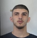 CATANIA, DETENZIONE DI DROGA E DI ESPLOSIVI: TRE ARRESTI DELLA POLIZIA