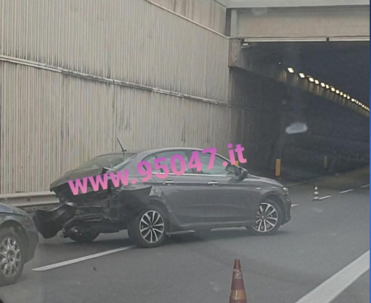 DUE INCIDENTI SULLA TANGENZIALE DI CATANIA, LUNGHE CODE - 