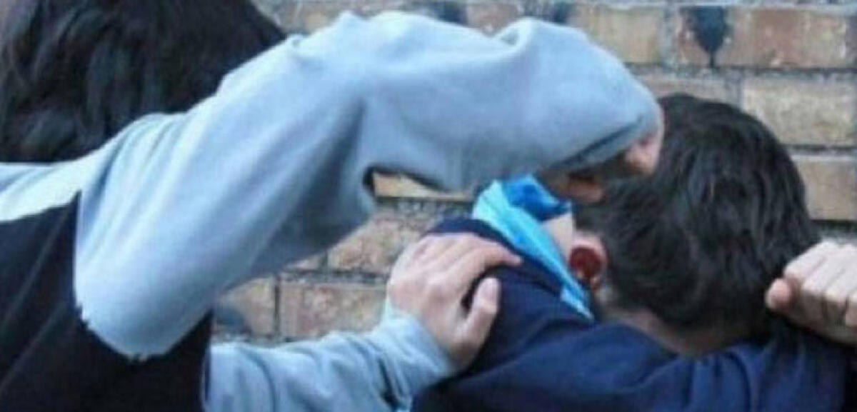 CATANIA: ORGANIZZANO SPEDIZIONE PUNITIVA PER OTTENERE LO SFRATTO: 3 FERITI E 2 ARRESTI - 