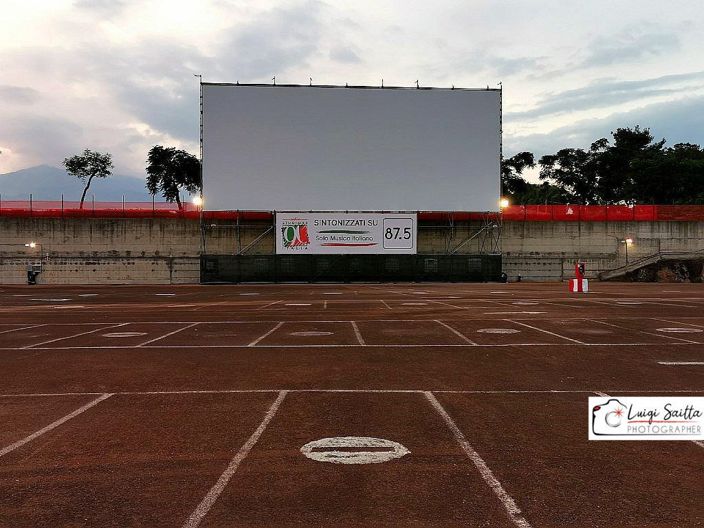 APRE A SAN GIOVANNI LA PUNTA UNO DEI PIU’ GRANDI DRIVE IN D’ITALIA – LE FOTO