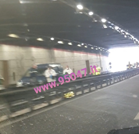 CATANIA: INCIDENTE MORTALE IN VIALE MEDITERRANEO, MORTO CENTAURO 40ENNE