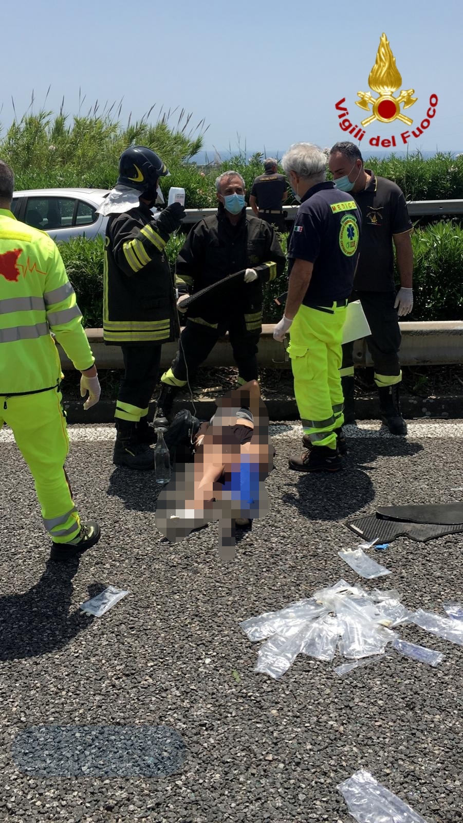 INCIDENTE SULL’A18 MESSINA-CATANIA, FERITI 5 GIOVANI DI SANTA MARIA DI LICODIA