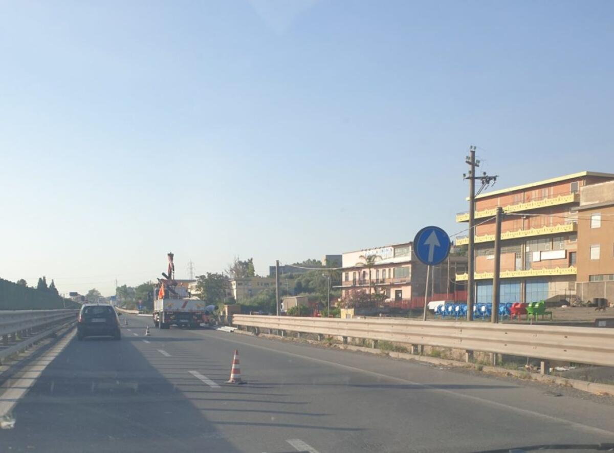 CODE E DISAGI SULLA SS121 PER LAVORI - 