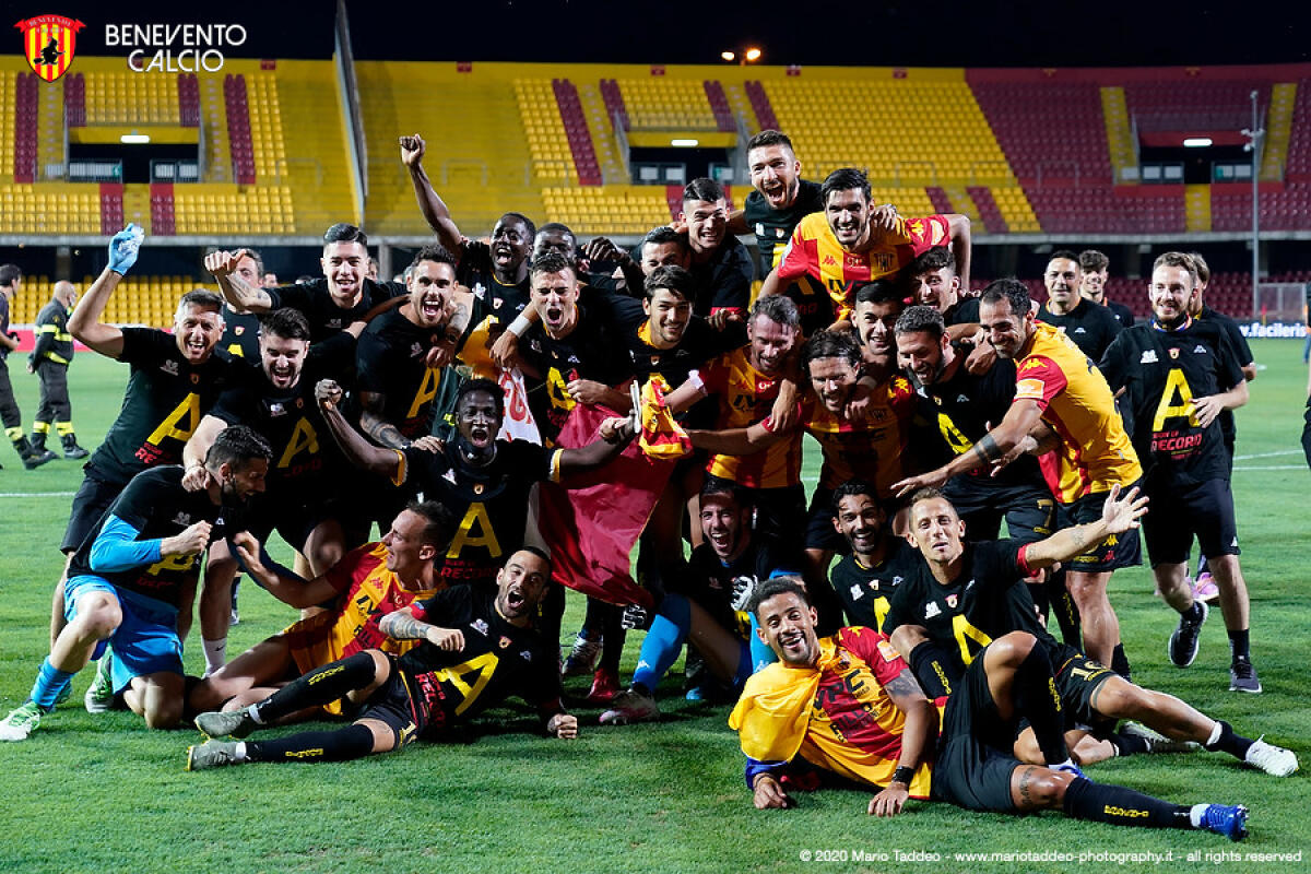 Serie B:Benevento, che trionfo! I campani tornano in Serie A dopo due anni - 
