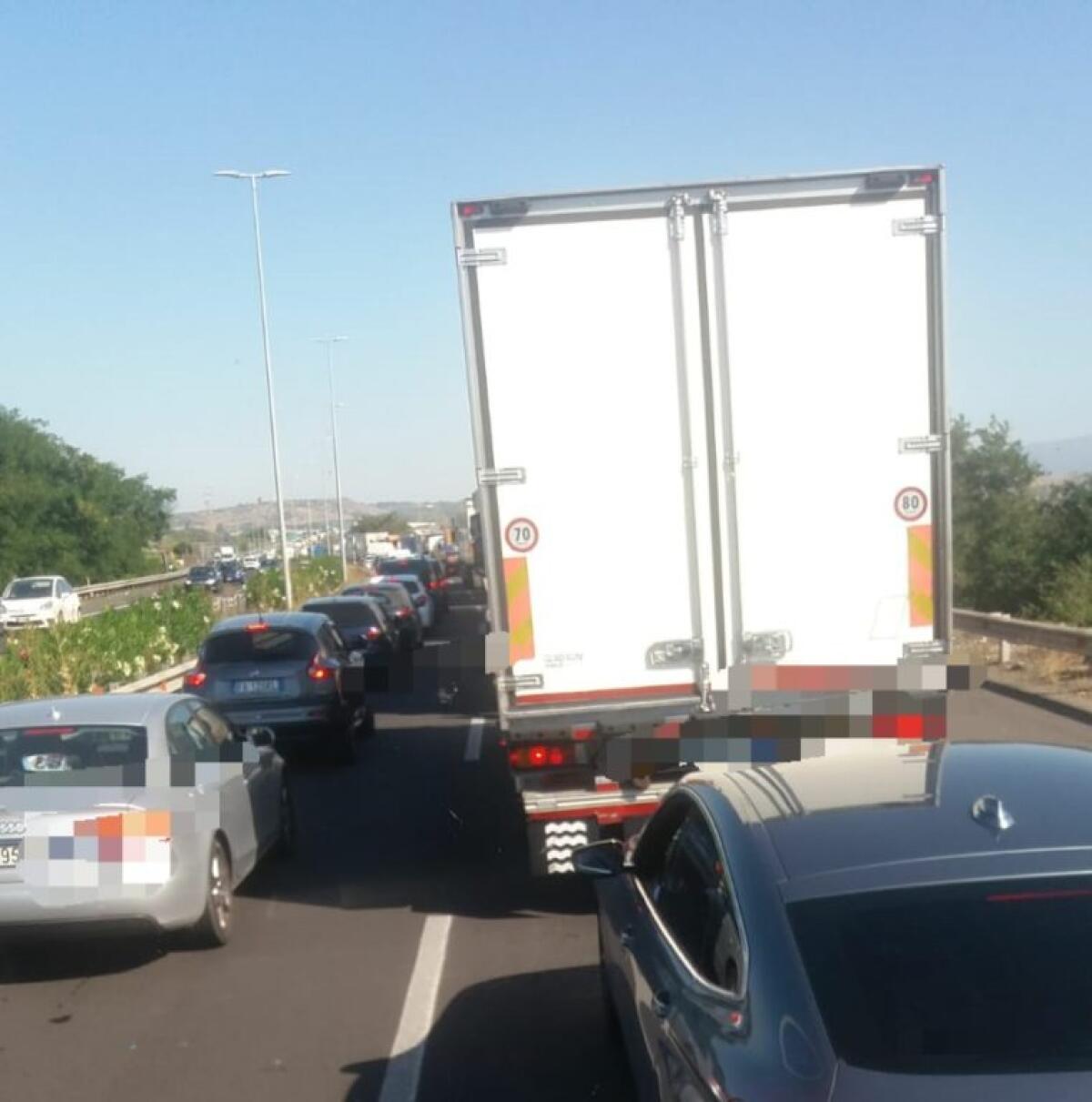 INCIDENTE SULLA TANGENZIALE DI CATANIA, LUNGHE CODE DIREZIONE MISTERBIANCO - 