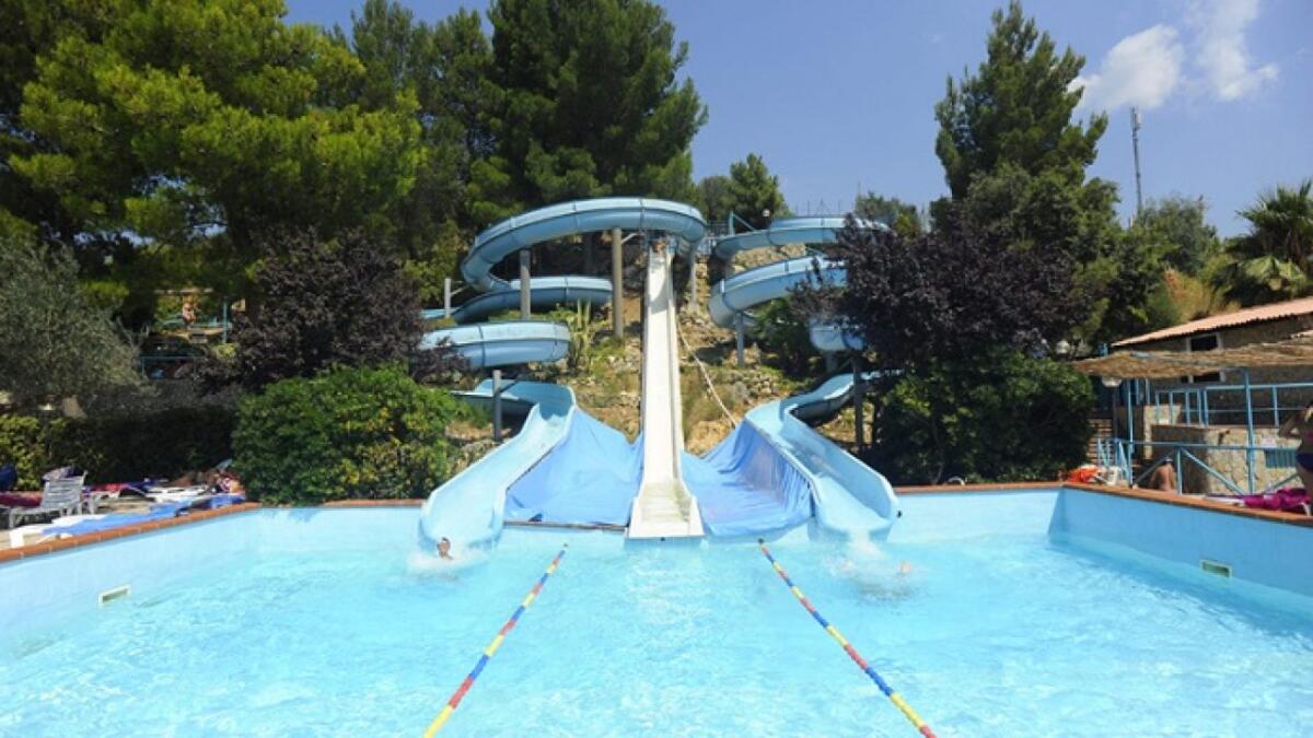 INCIDENTE ALL’ACQUA PARK DI MONREALE, 26ENNE BATTE LA TESTA: È GRAVE - 
