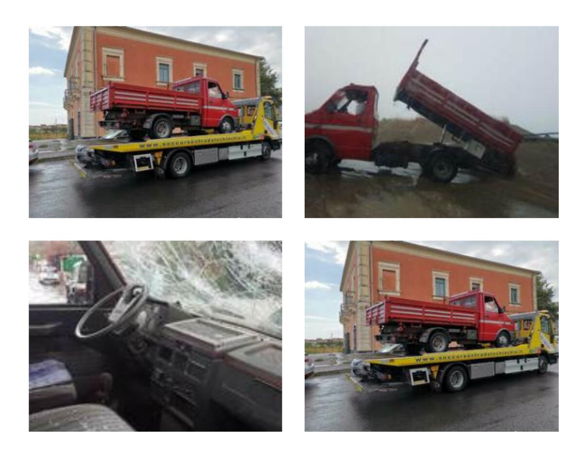 CATANIA, RUBA LA SABBIA CON L’ESCAVATORE, DUE DENUNCE - 