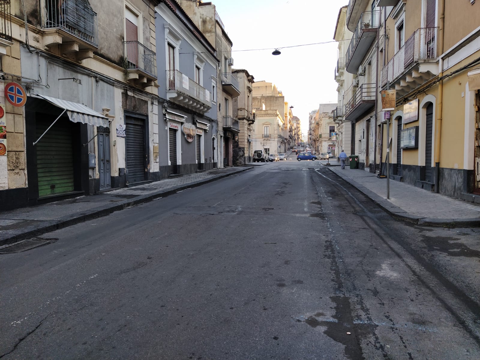 PATERNO’. PULIZIA STRADE, DIVIETI IGNORATI: DICIOTTO MULTE E CINQUE RIMOZIONI