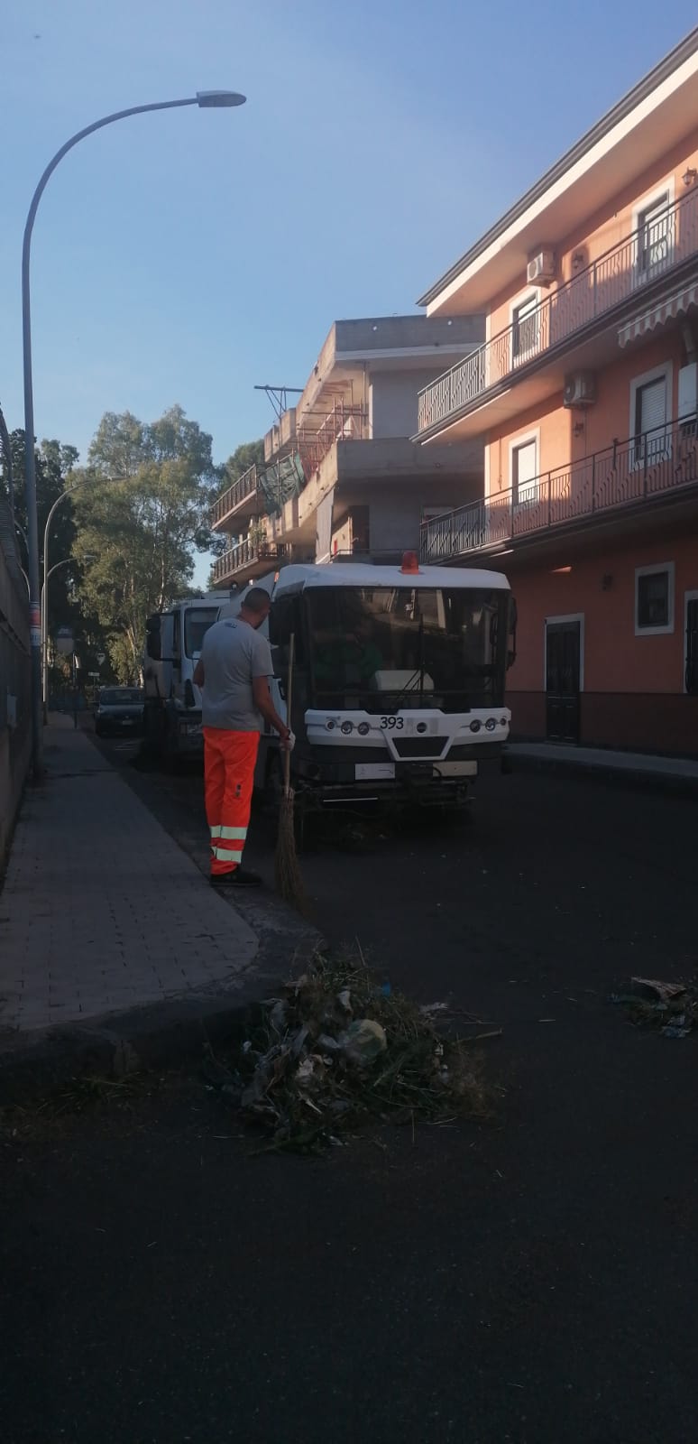 PATERNO': PULIZIA STRADE,  MULTE E RIMOZIONI