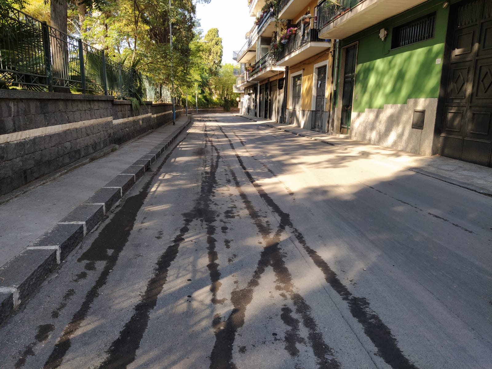 PATERNO’. PULIZIA STRADE, DIVIETI IGNORATI: DIECI MULTE  E DUE RIMOZIONI