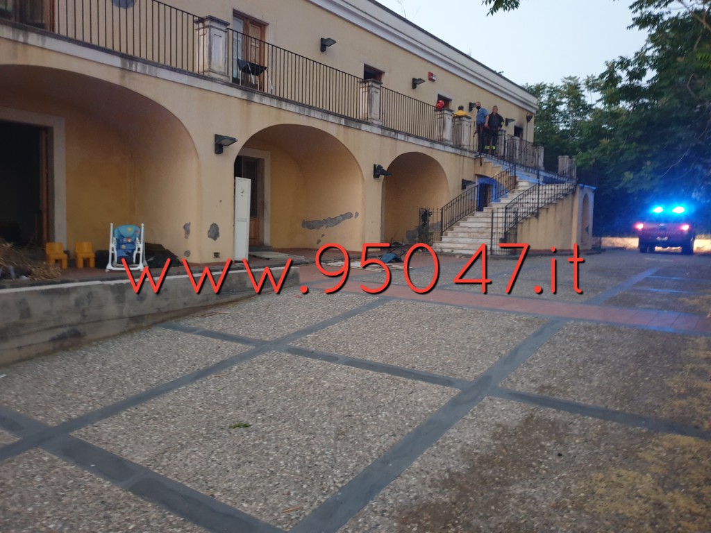 PATERNÒ. I VANDALI IN AZIONE A CASA CONIGLIO