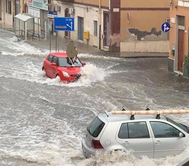 BOMBA D'ACQUA E TROMBA D'ARIA, TRA RAMACCA E SCORDIA