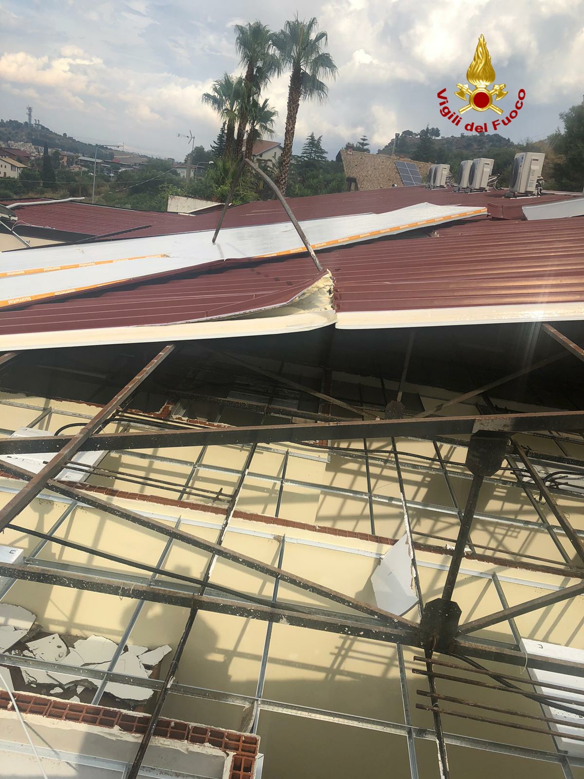 BOMBA D'ACQUA TRA RAMACCA E SCORDIA, GRAVI DANNI - LE FOTO