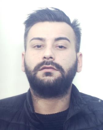 PATERNÒ, INCHIODATI I DUE RAPINATORI SERIALI DIVENTATI IL TERRORE DEI COMMERCIANTI