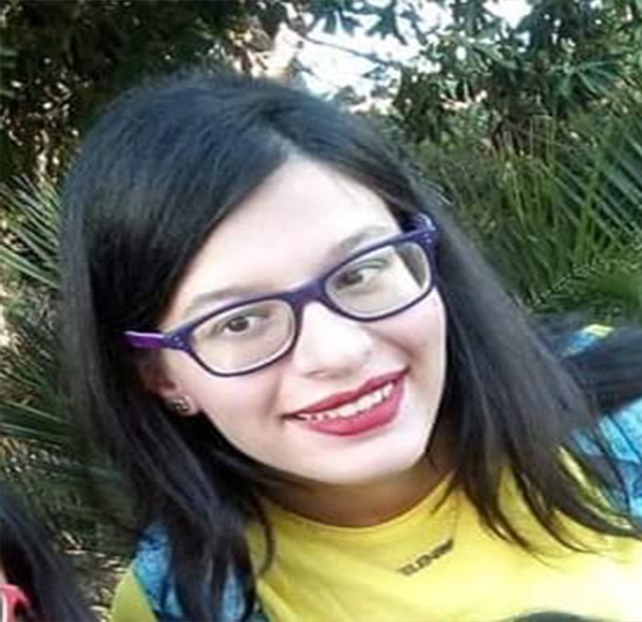 ELENA PREZZAVENTOLiceo delle Scienze Umane F. De Sanctis 5°BS