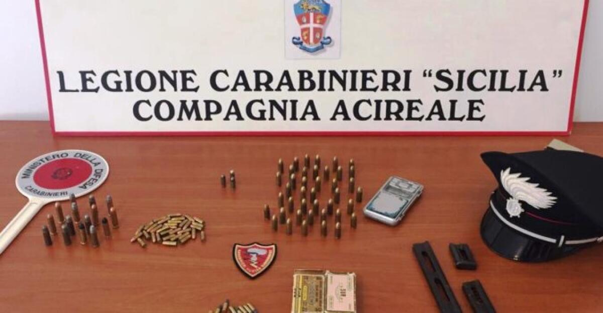 ZAFFERANA ETNEA: NASCONDE MUNIZIONI IN CASA DELLA MADRE: DENUNCIATO - 