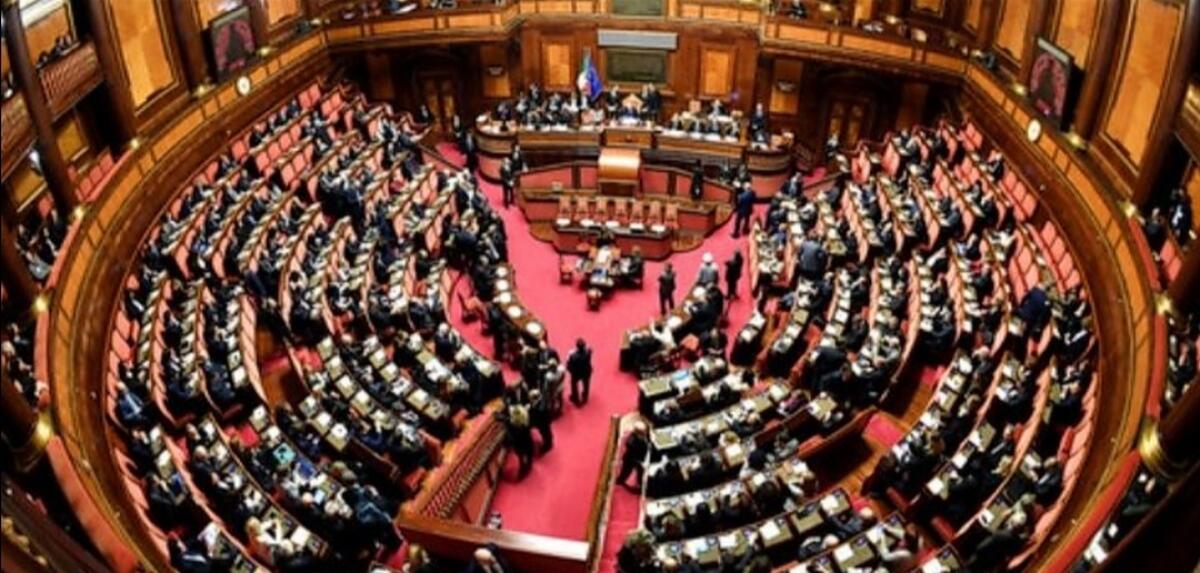 CINQUE DEPUTATI HANNO CHIESTO E OTTENUTO IL BONUS DA 600 EURO PER IL CORONAVIRUS - 