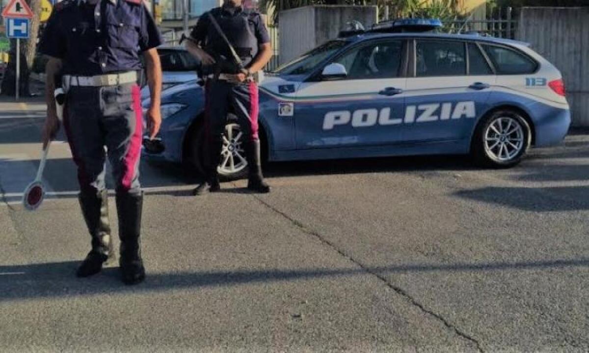 CATANIA: NON SI FERMA ALL’ALT E FUGGE MA POI VA IN COMMISSARIATO PERCHÈ SOTTOPOSTO ALL’OBBLIGO DI FIRMA. DENUNCIATO - 