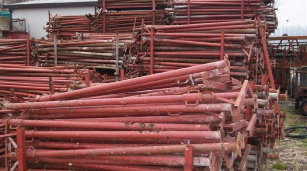 CATANIA: MINORENNE SORPRESO A LAVORARE IN UN CANTIERE: DENUNCIATO IL PADRE - 