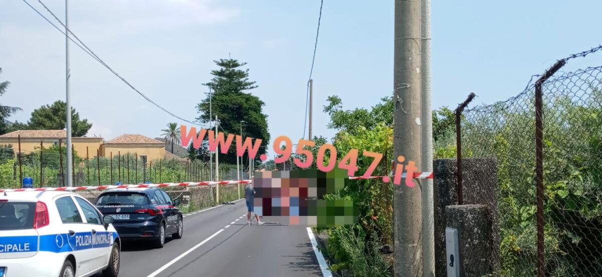 TRECASTAGNI TRAGICO SCONTRO AUTO-MOTO: MORTO RAGAZZO - 