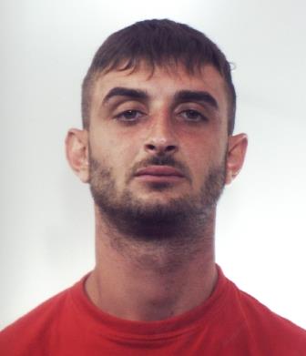 BELPASSO: ERANO SPECIALIZZATI NEL “CANNIBALIZZARE” LE AUTO PER ALIMENTARE IL MERCATO DEI RICAMBI: 4 ARRESTI ED UN MINORE DENUNCIATO