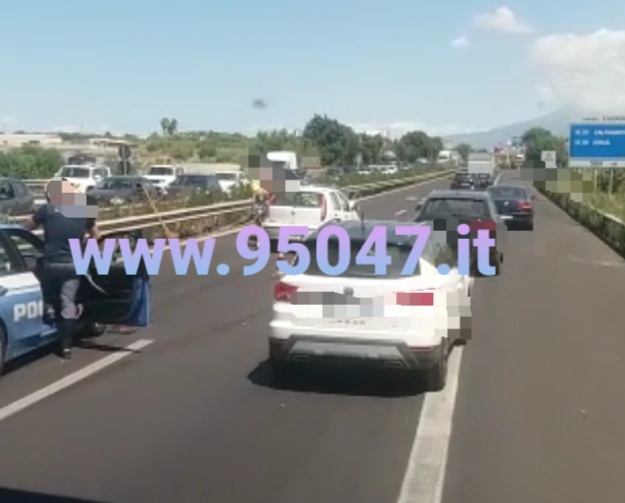 DOPPIO INCIDENTE SULLA TANGENZIALE DI CATANIA, DISAGI AL TRAFFICO