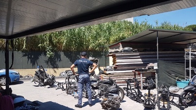 CATANIA: RINVENUTO MAGAZZINO DI MERCE RUBATA ALL’INTERNO DI UN’ABITAZIONE