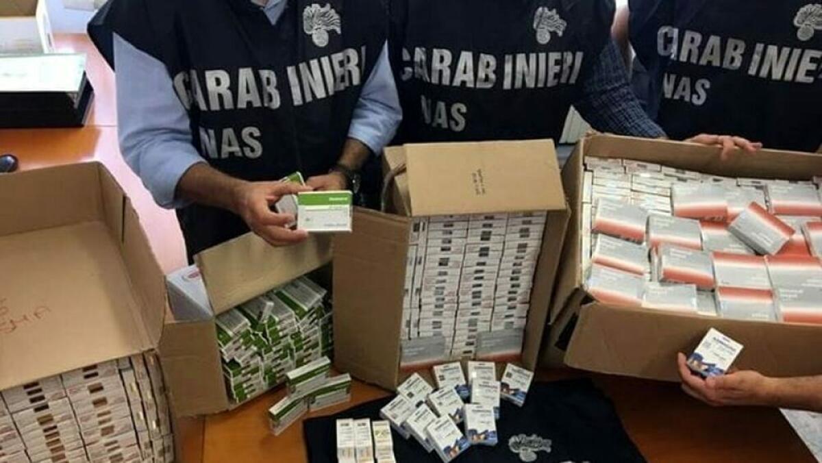 FALSE PRESCRIZIONI MEDICHE AD ADRANO,  SOSPESI DUE MEDICI E INDAGATI 8 FARMACISTI - 