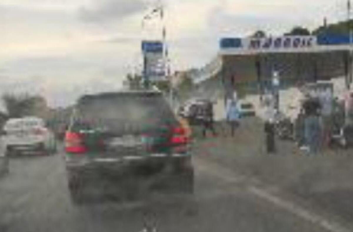 INCIDENTE SULLA SS121 , LUNGHISSIME CODE IN DIREZIONE PATERNO - 