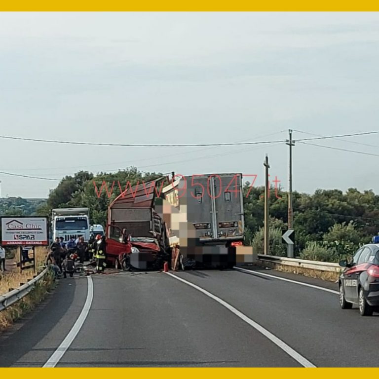 SCONTRO TRA DUE MEZZI SULLA SS284 NEI PRESSI DI SCALILLI, GRAVISSIMO IL BILANCIO UN MORTO ED UN FERITO