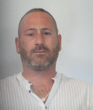 CATANIA, SGOMINATA BANDA DEDITA AI FURTI IN APPARTAMENTI: 6 ARRESTATI