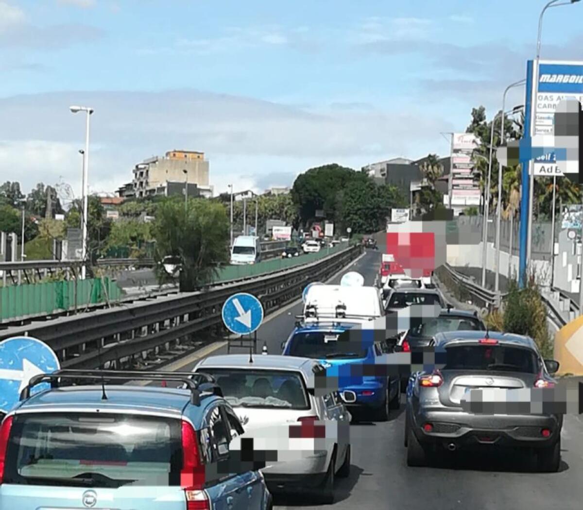 LAVORI SULLA SS121 IN DIREZIONE PATERNÒ, RALLENTAMENTI - 