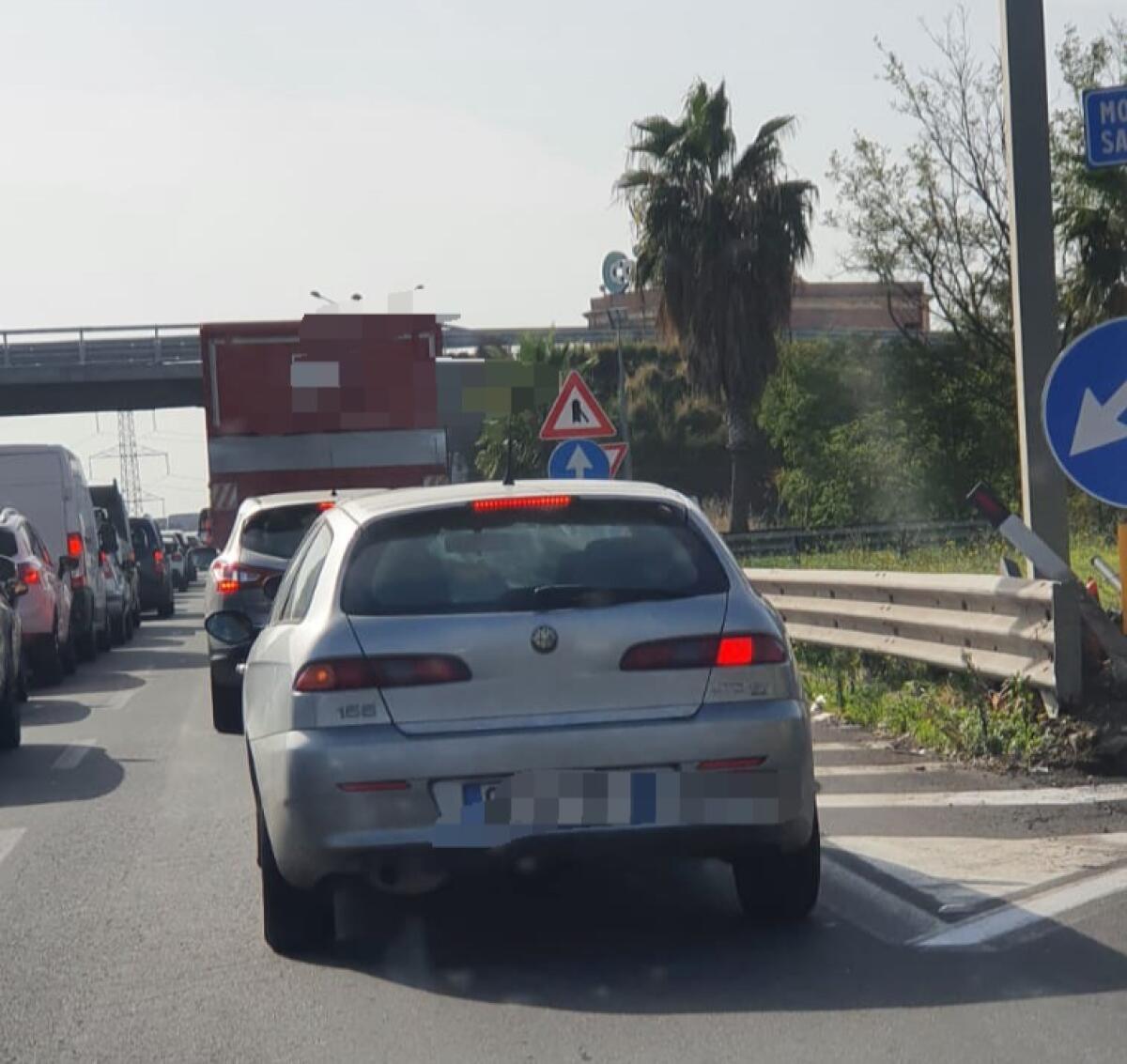 LAVORI PONTE GRACI LUNGHE CODE IN ENTRAMBI LE DIREZIONI SULLA SS121 - 