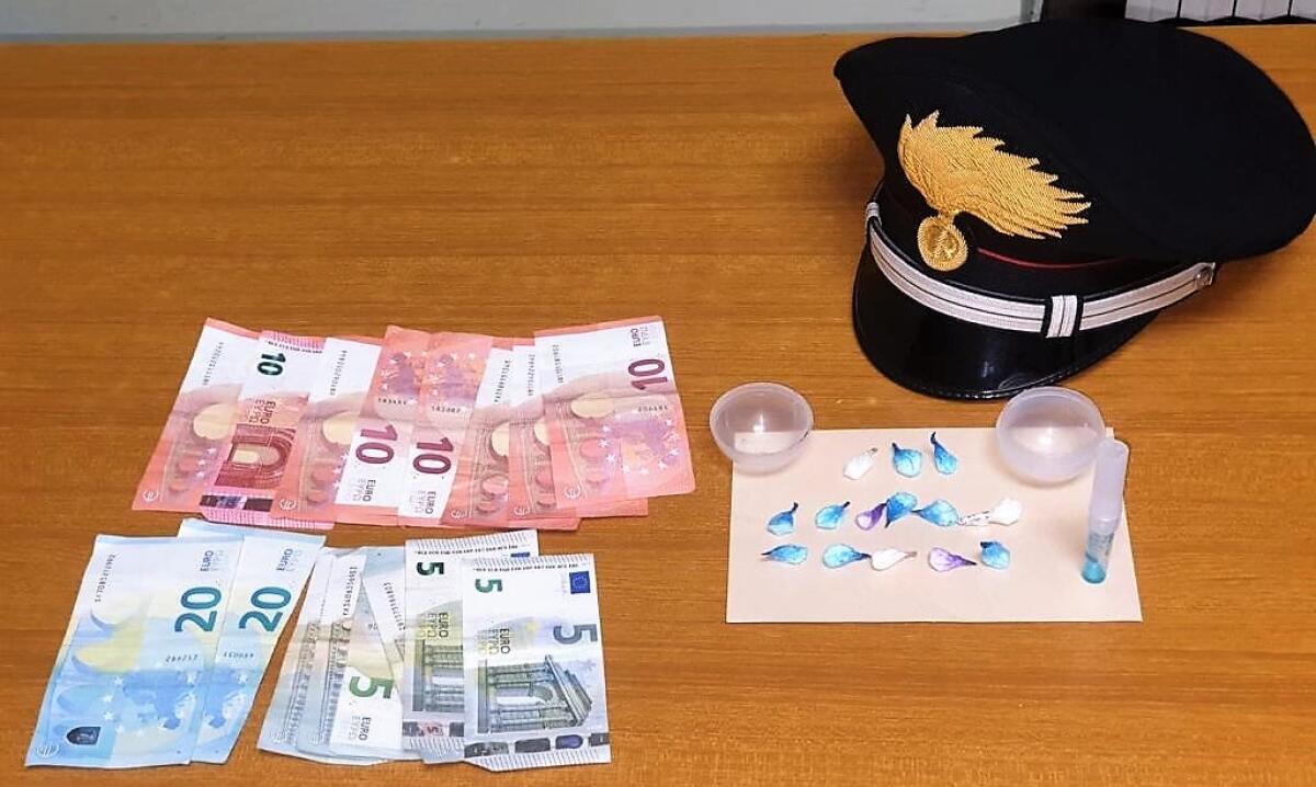 RAMACCA. FORNISCE FALSE GENERALITÀ PER SFUGGIRE ALL’ARRESTO: NASCONDEVA LA COCAINA  NEGLI SLIP - 