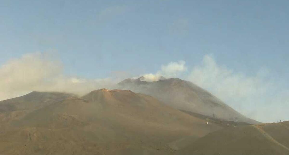 L’ETNA TORNA A FARSI SENTIRE, TREMORE VULCANICO IN AUMENTO - 