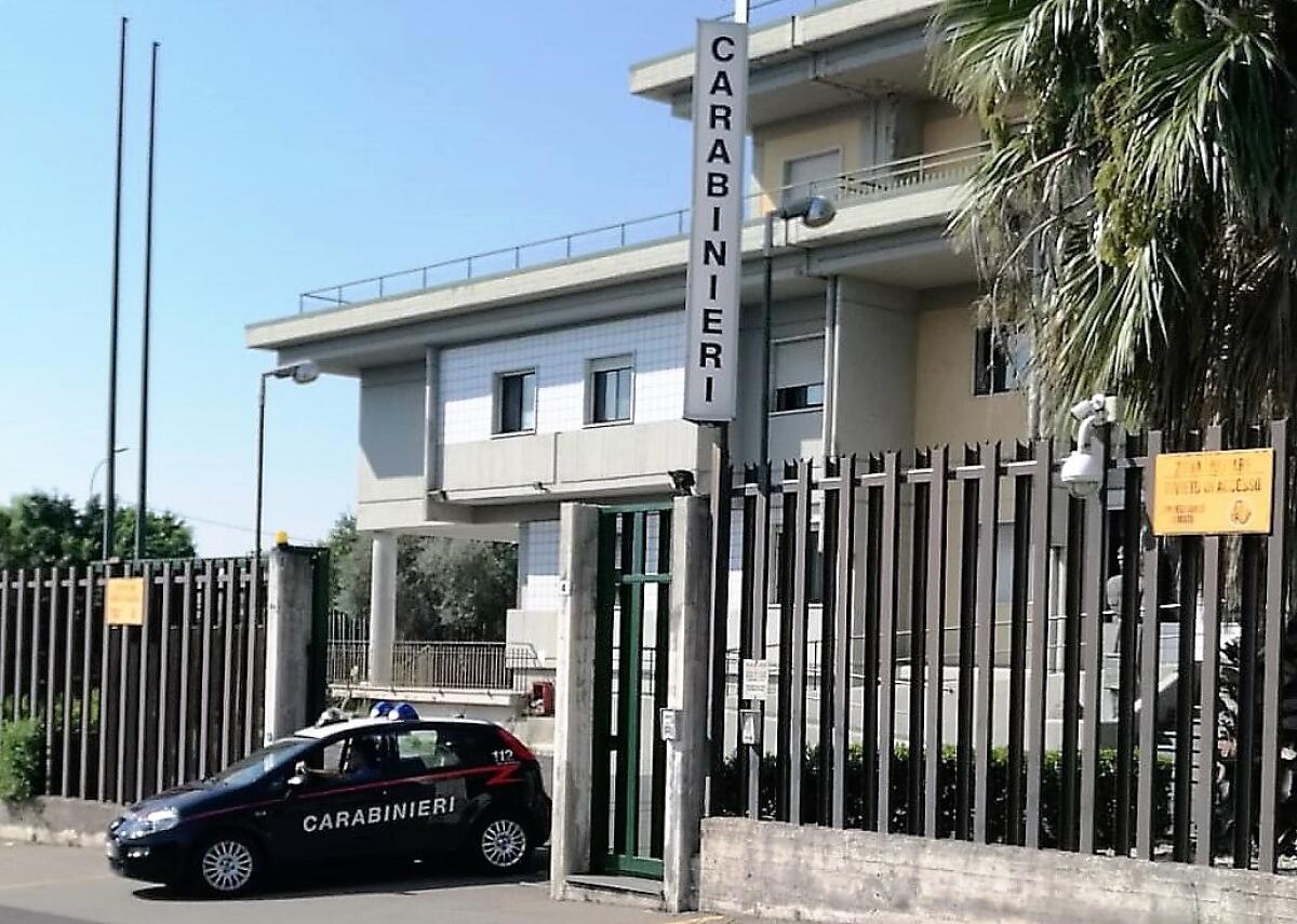 DENUNCIATE DAI CARABINIERI CINQUE FURBETTI DEL REDDITO DI CITTADINANZA - 