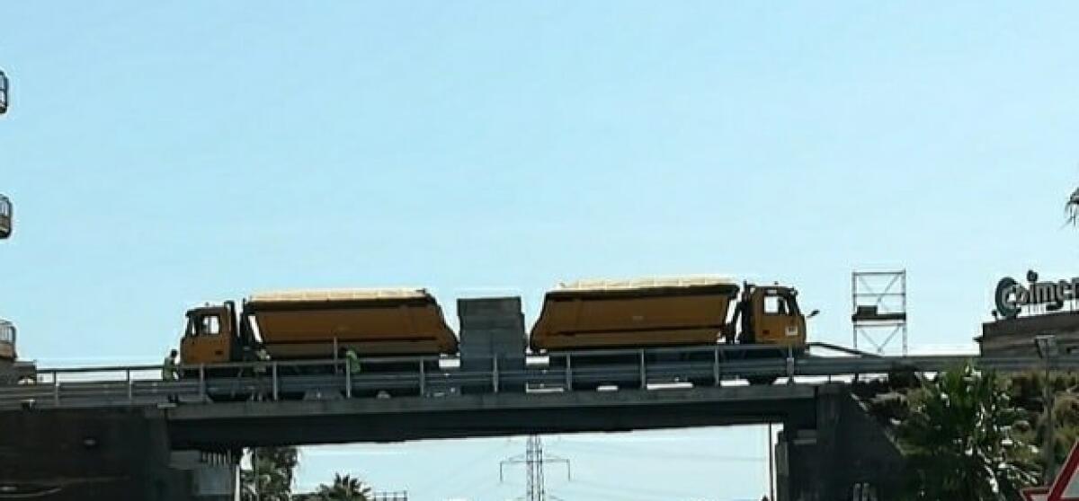 TRAFFICO FORTEMENTE RALLENTATO A CAUSA DEI LAVORI SULLA SS121 - 