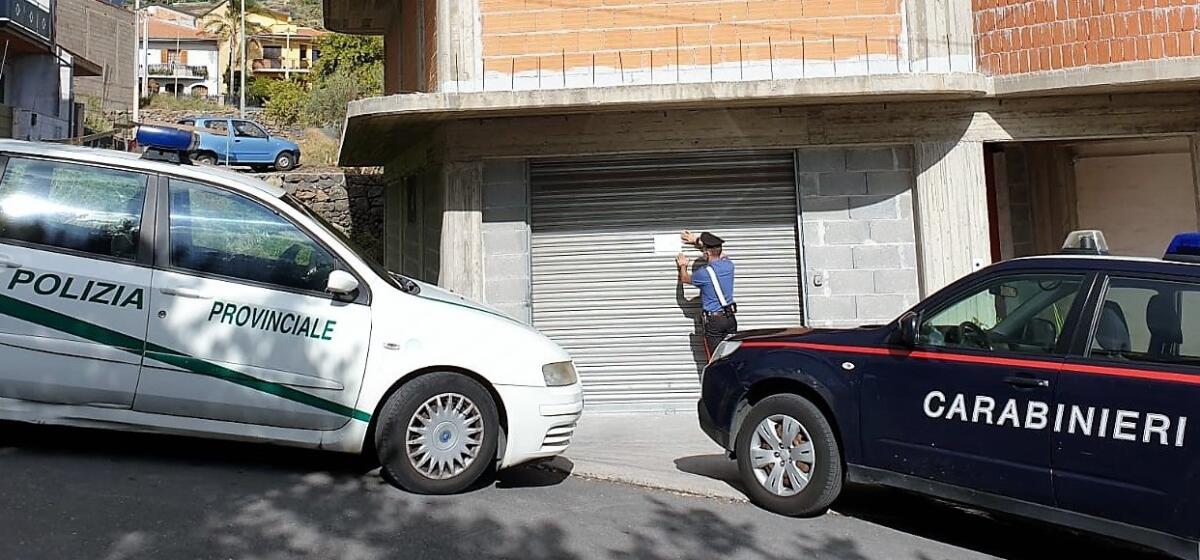 BIANCAVILLA.SEQUESTRATE DUE OFFICINE ABUSIVE OPERANTI NELLA MEDESIMA STRADA: DENUNCIATI I TITOLARI - 