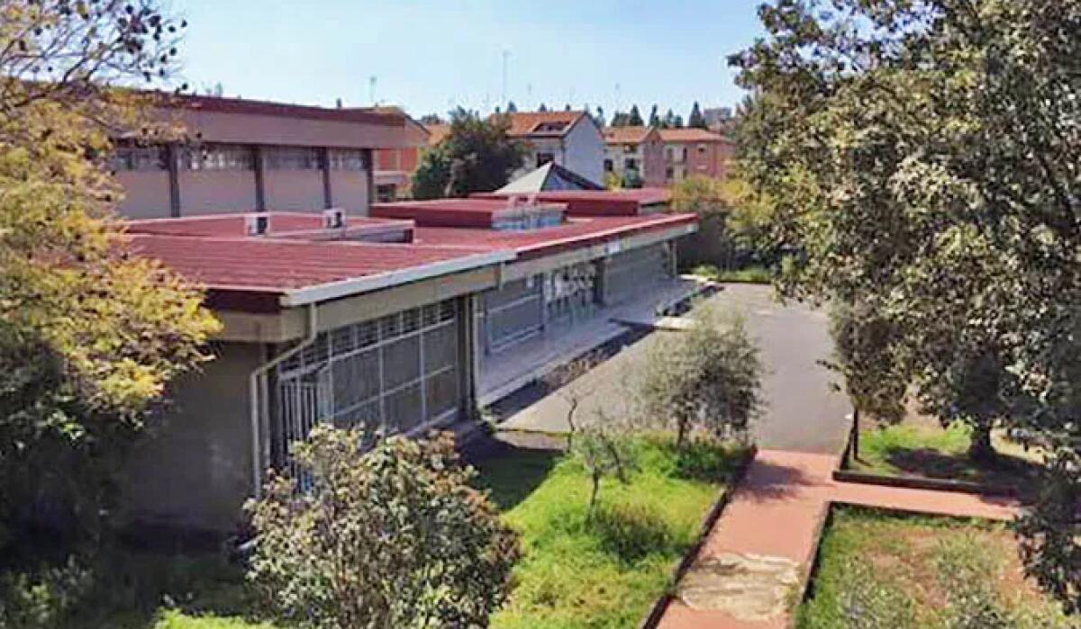 TRE PRESUNTI CASI COVID-19 ALLA DON MILANI DI PATERNÒ, IL COMUNICATO DEL DIRIGENTE SCOLASTICO - 