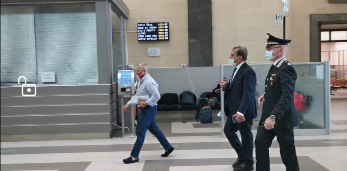 CATANIA: PROCESSO A SALVINI LA DIRETTA DAL TRIBUNALE - 