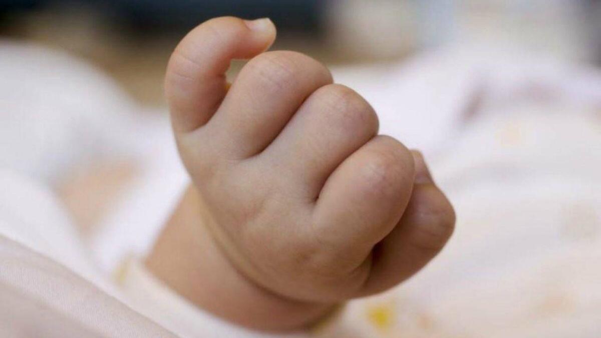 PALERMO: LE DICONO CHE LA FIGLIA NEONATA È POSITIVA AL COVID, MADRE LA ABBANDONA IN OSPEDALE - 