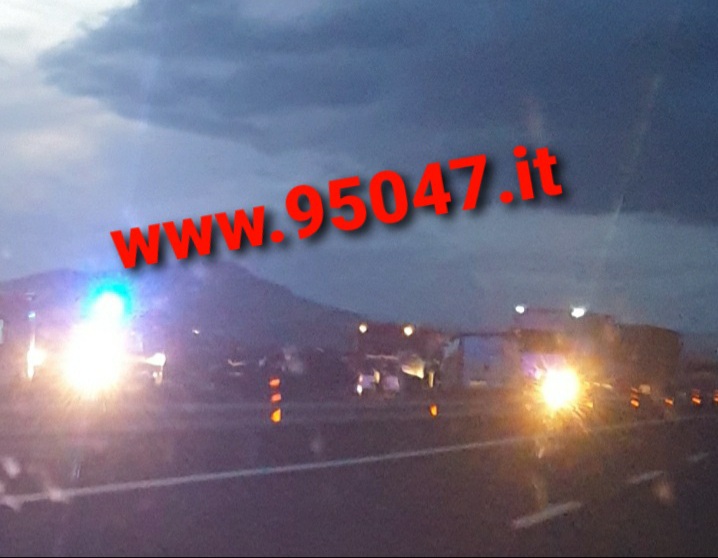 GRAVISSIMO INCIDENTE SULL'A19 A SFERRO, UN MORTO E DUE FERITI