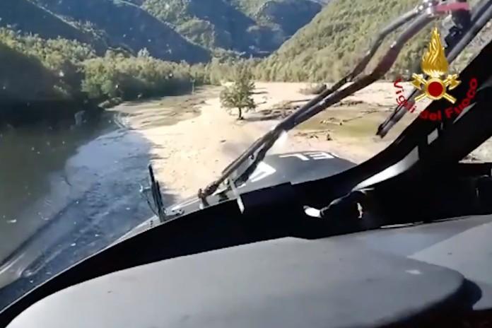 MALTEMPO: IL NORD OVEST È IN GINOCCHIO. ALMENO DUE LE VITTIME E 22 I DISPERSI