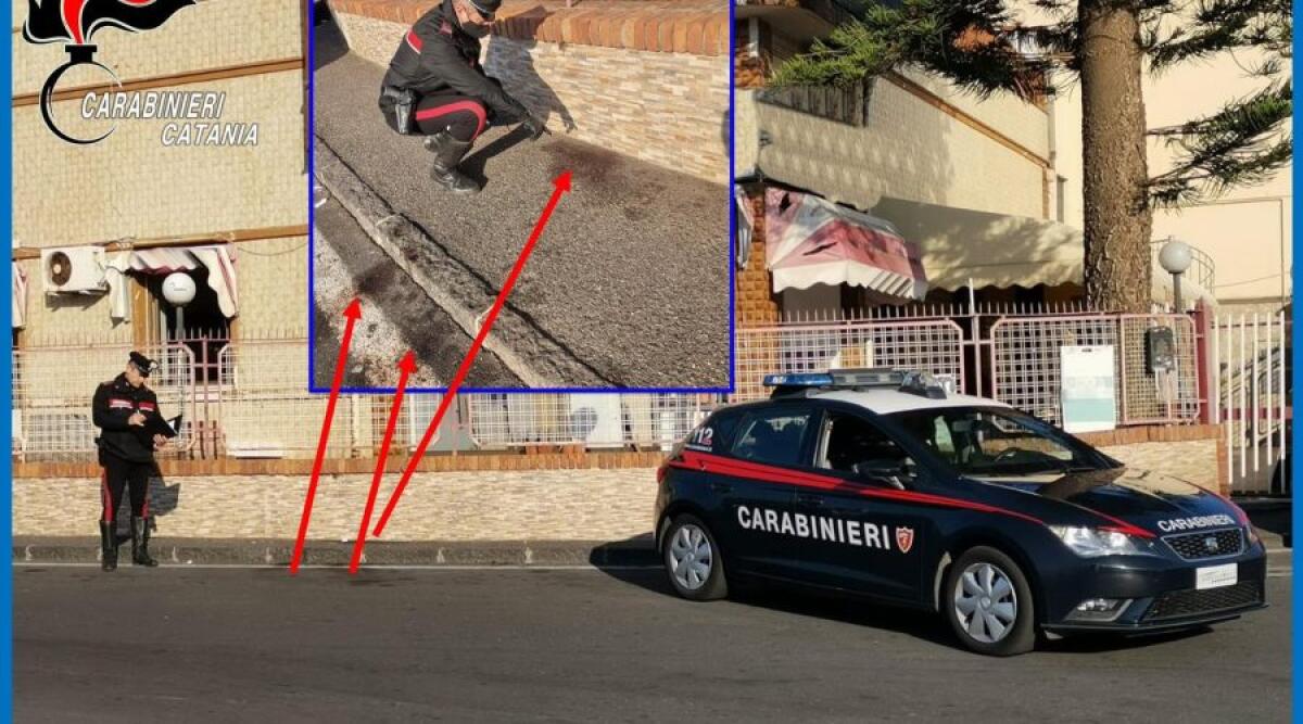 CATANIA:  LO TRAVOLGE CON L'AUTO E LO PICCHIA DOPO LITE, FERMATO DA CC - 