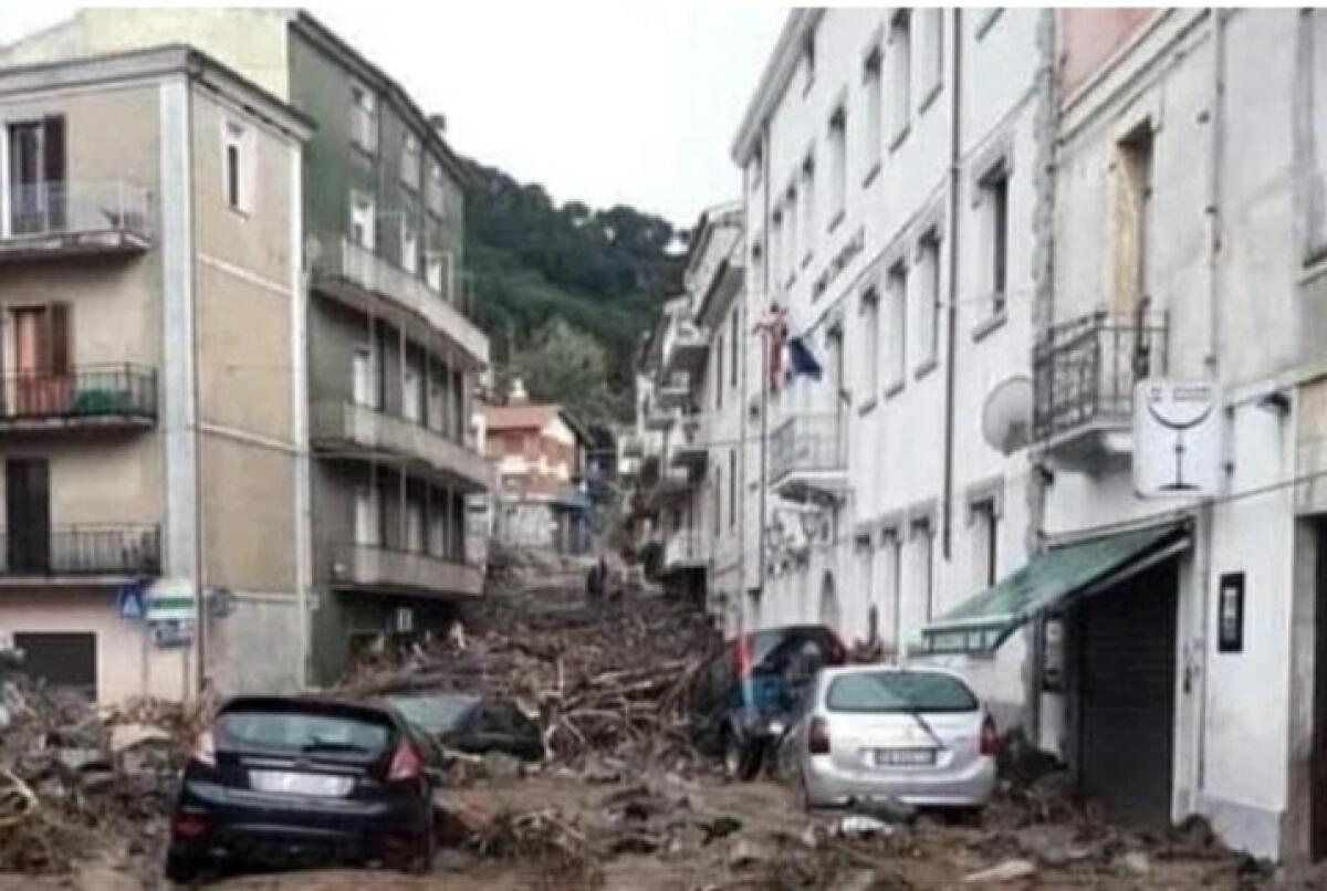 MALTEMPO IN SARDEGNA, 3 MORTI PER ALLUVIONE NEL NUORESE: SI CERCANO DISPERSI - 