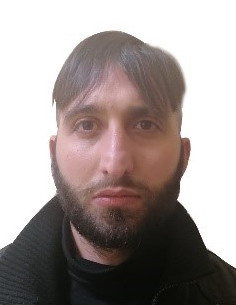 PATERNÒ, SPACCIATORI TENTANO FUGA SUI TETTI: BLOCCATI CON UN SACCO DI MARIJUANA