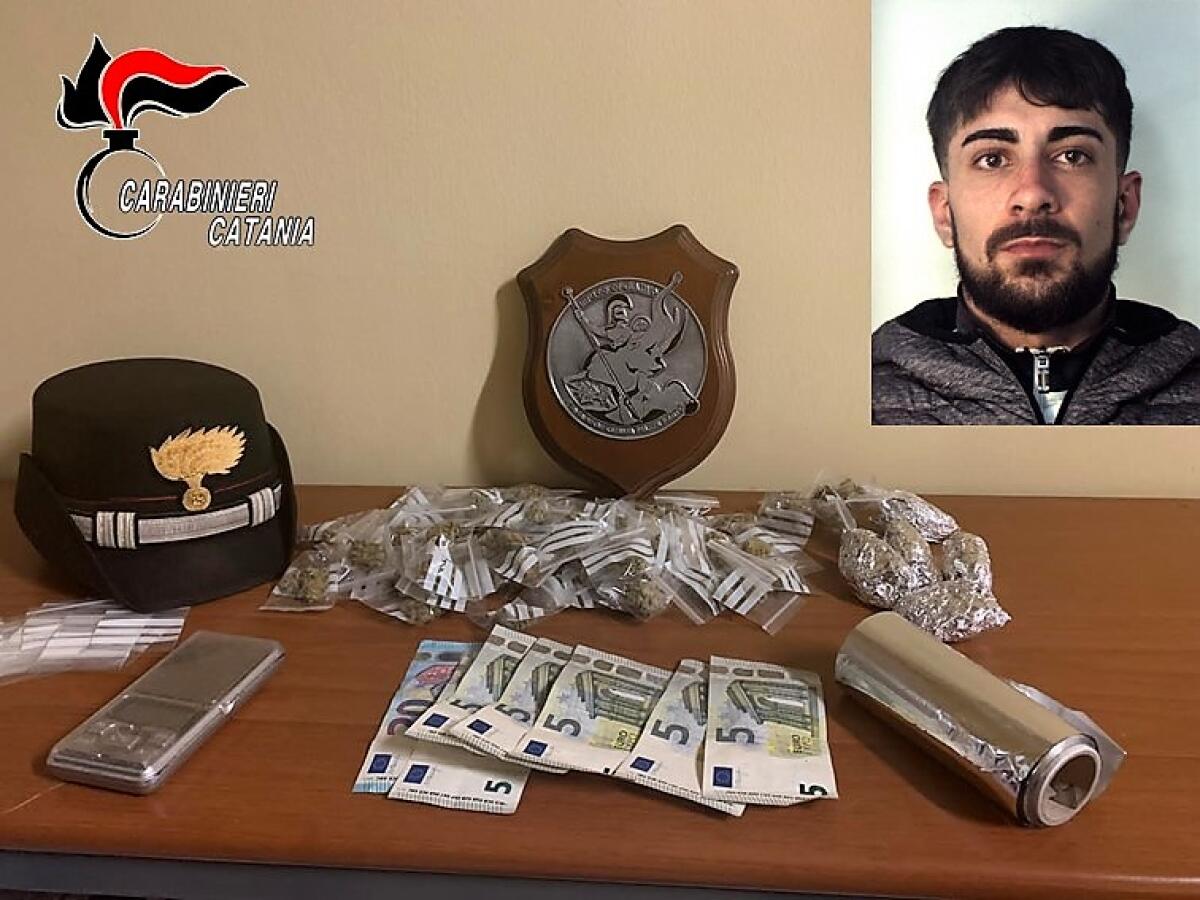 CATANIA: SPACCIATORE ARRESTATO DOPO SEGNALAZIONE CITTADINI - 